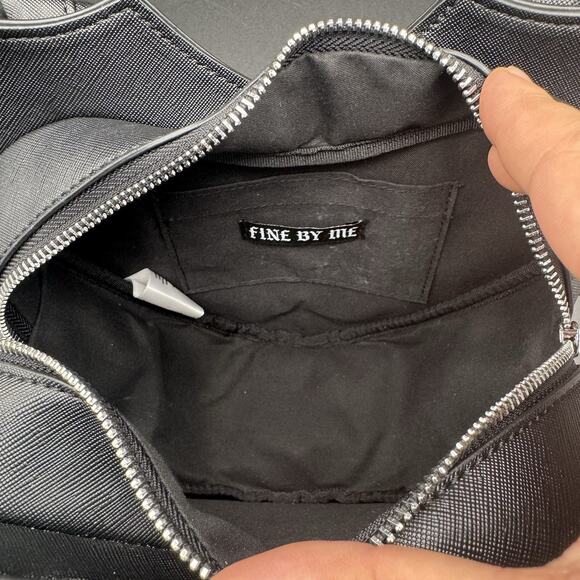 Mad Engine Spiderweb 3D Heart Backpack Purse Black Goth Grunge Rock Hot Topic - Picture 7 of 8